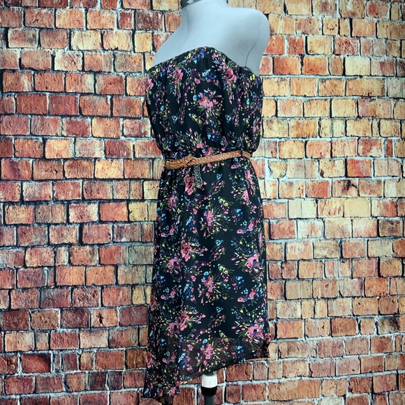 Angie Strapless Floral Summer Dress NWT Size Medium - Picture 2 of 7